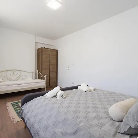 Ottoman Castle * サラエヴォ